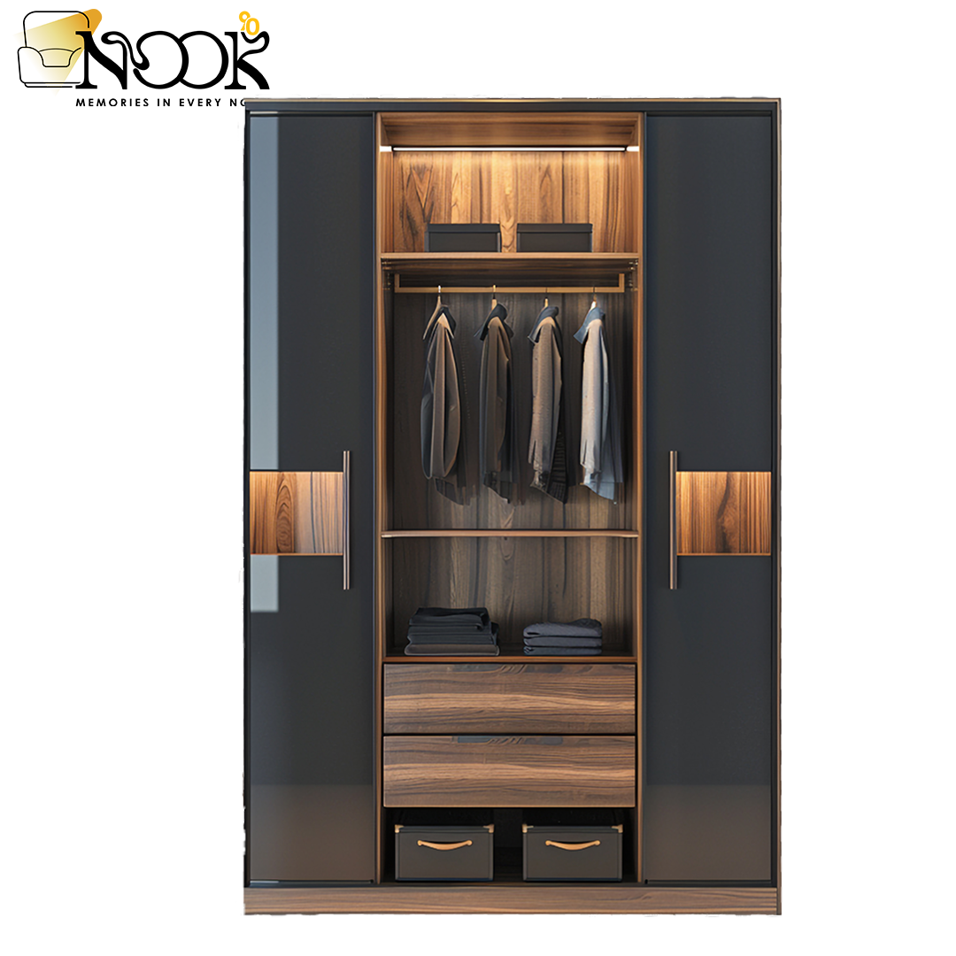 12 WarDrob(2) - Image 1